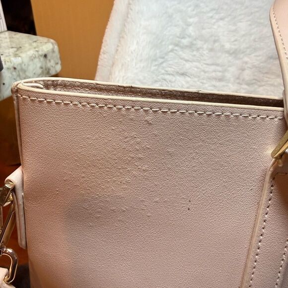 Michael Kors Blush Pink 2 in 1 Tote - Picture 10 of 11